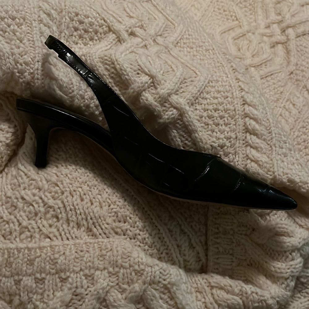 NWT Zara Leather Slingback Heels in Black